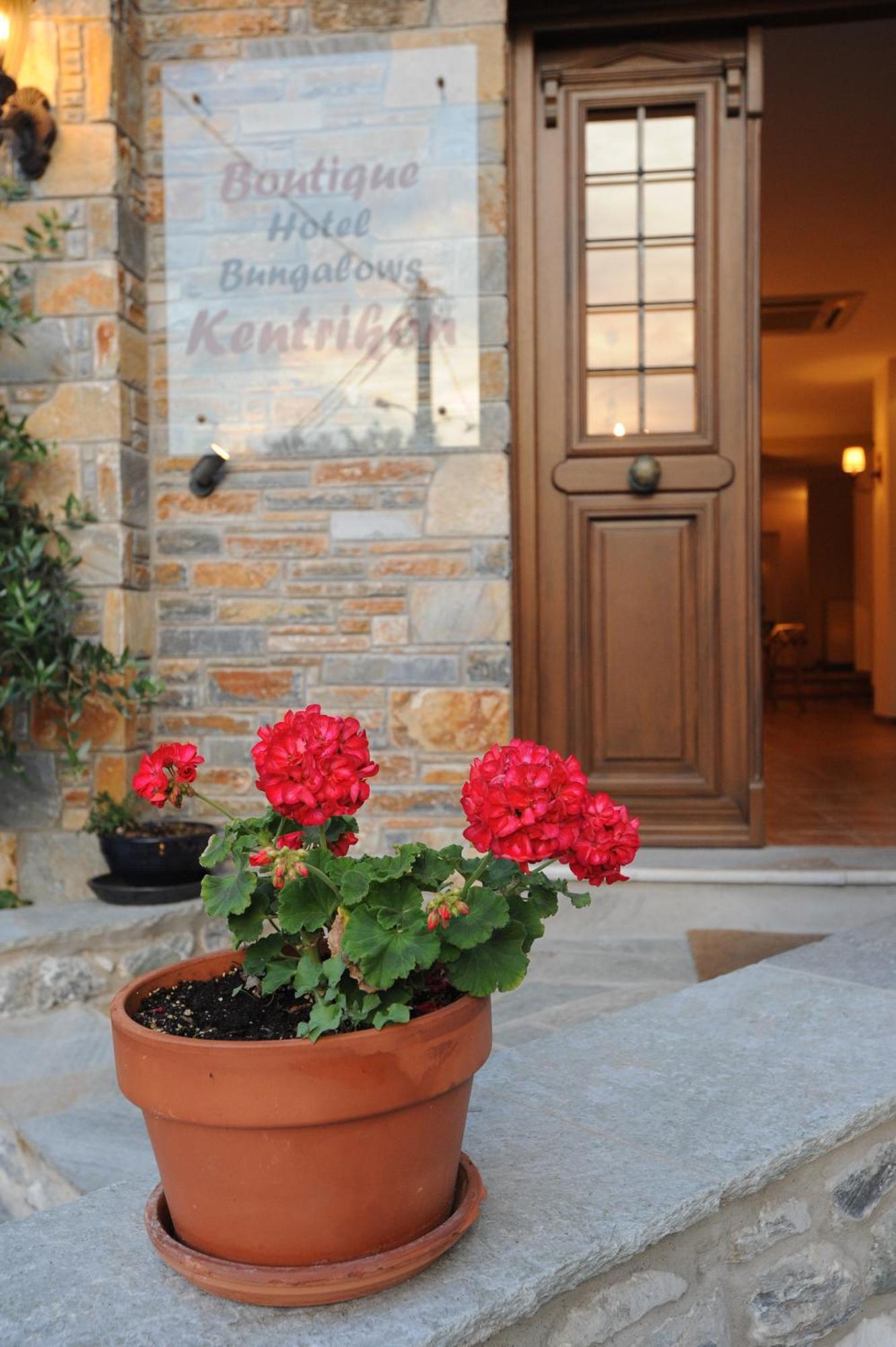 Boutique Hotel Kentrikon & Bungalows Agios Ioannis  エクステリア 写真