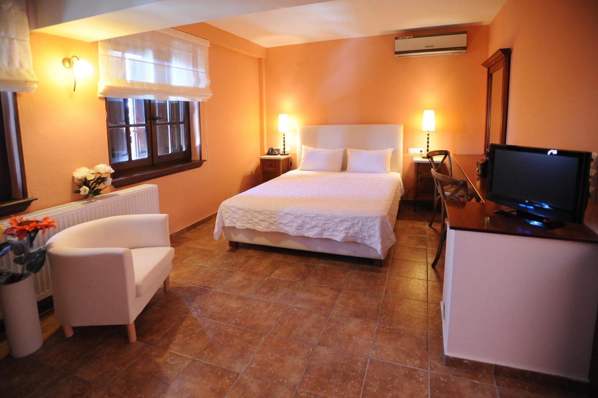 Boutique Hotel Kentrikon & Bungalows Agios Ioannis  エクステリア 写真