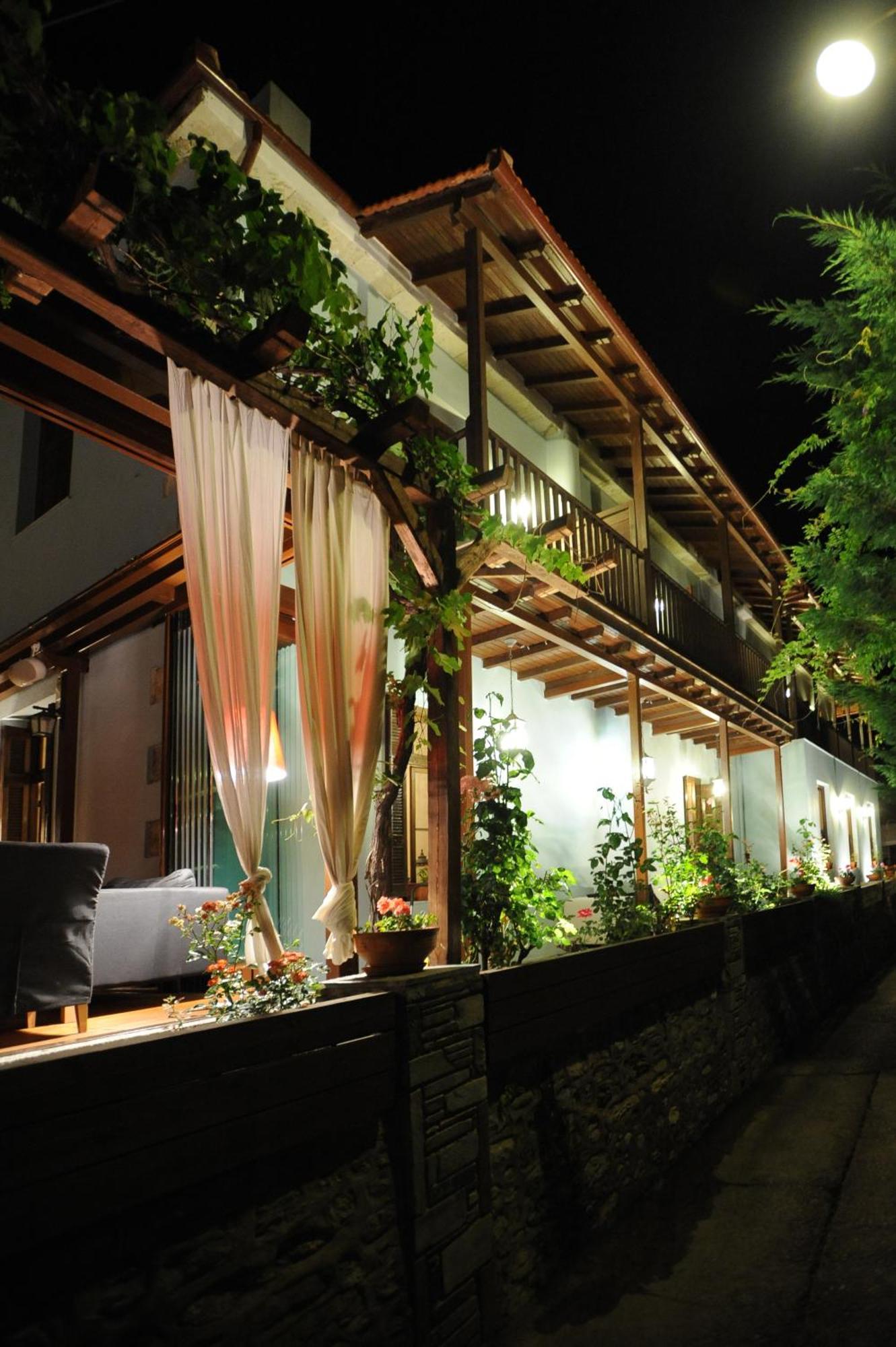 Boutique Hotel Kentrikon & Bungalows Agios Ioannis  エクステリア 写真