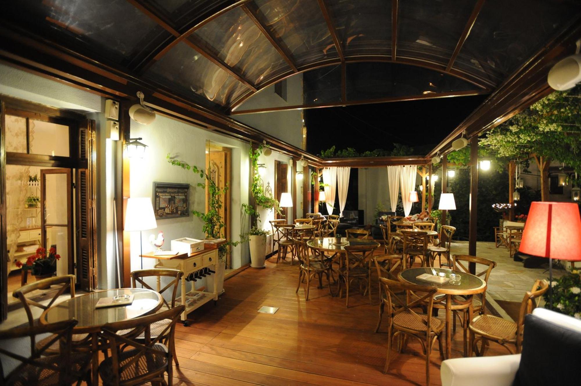Boutique Hotel Kentrikon & Bungalows Agios Ioannis  エクステリア 写真