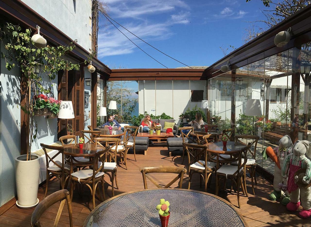 Boutique Hotel Kentrikon & Bungalows Agios Ioannis  エクステリア 写真